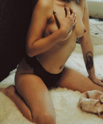 Адиля, 20 лет